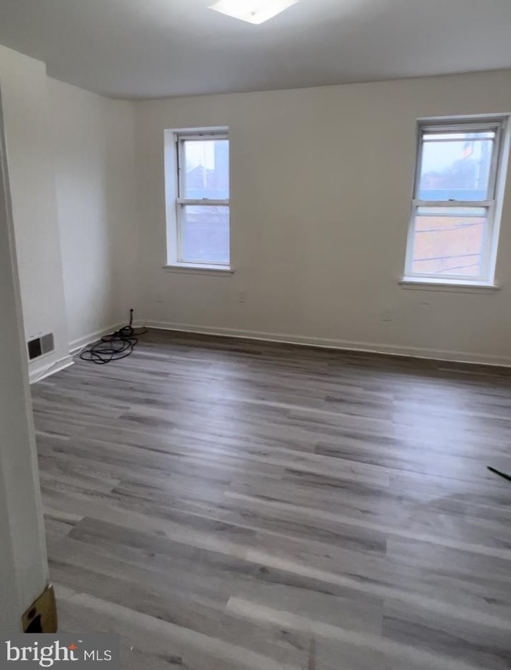 402 Adams St, Wilmington DE  19801-2017 exterior