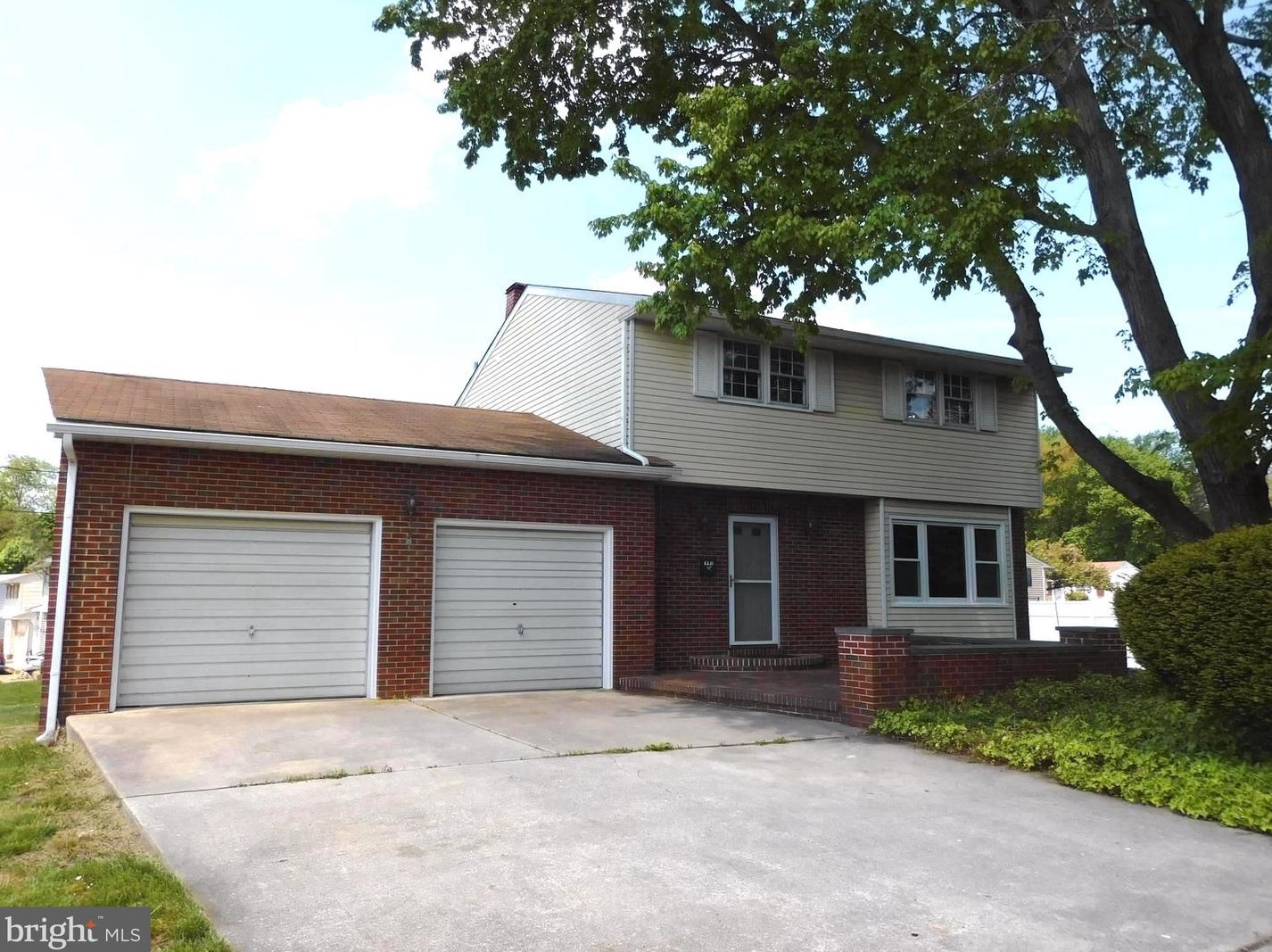 2211 Canora Dr, Wilmington, DE 19808