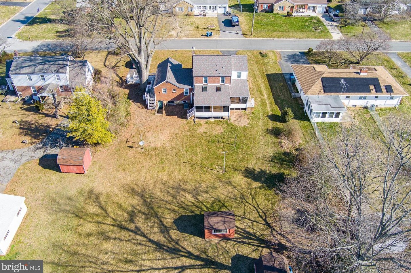 202 Wooddale Ave, New Castle, DE 19720