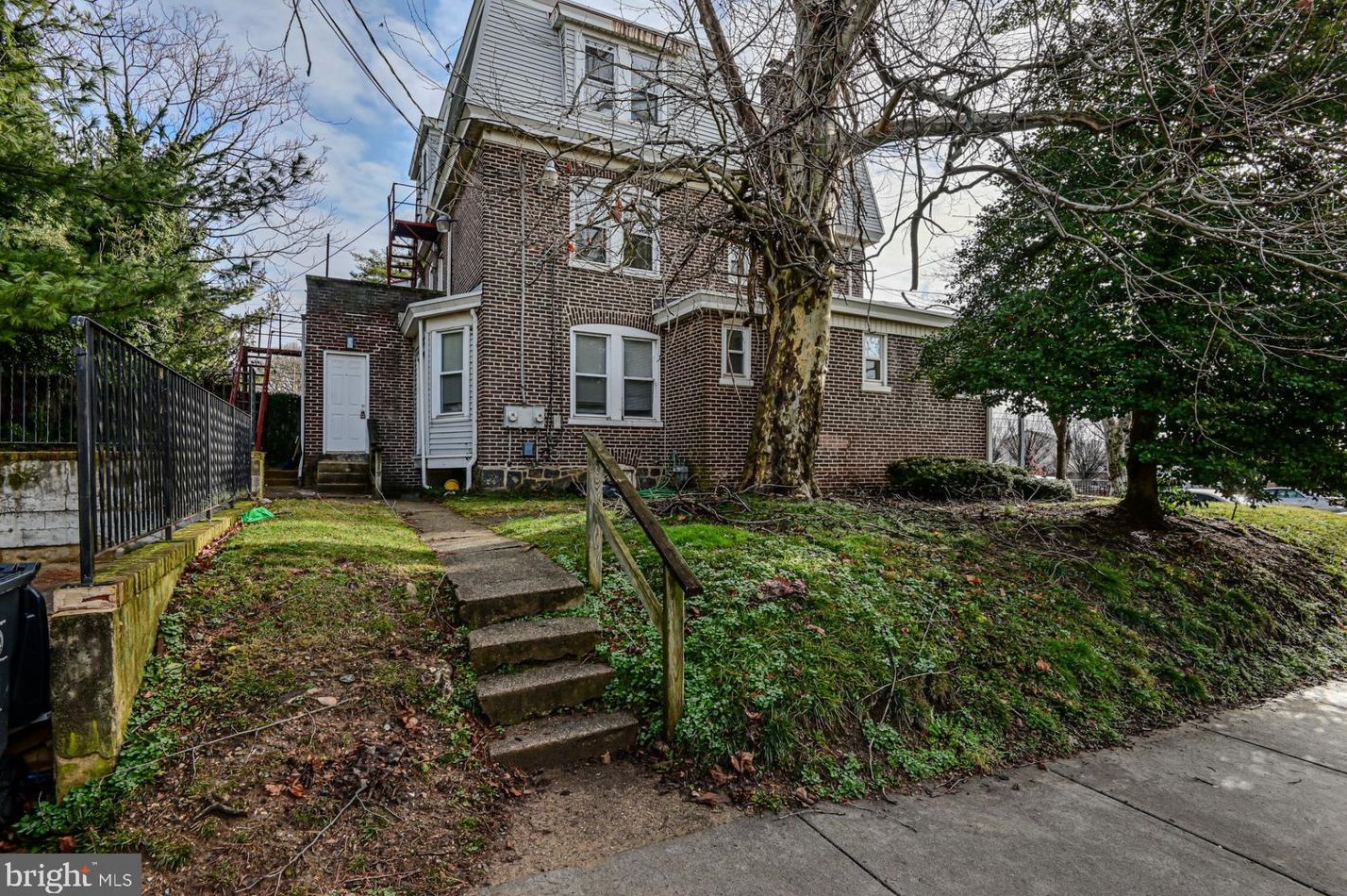 2101 Tatnall St, Wilmington, DE 19802-4109