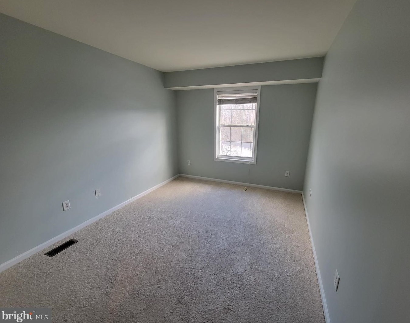 55 Brier Ave, Wilmington, DE 19805-1917