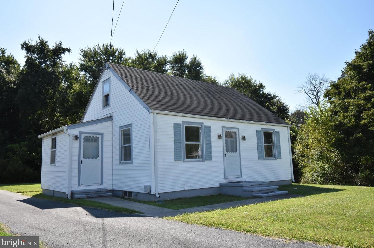 4461 Dupont Pkwy, Blackbird, DE 19734