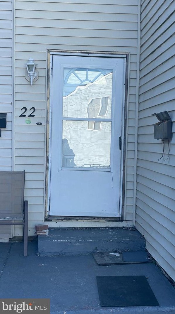 22 Candlewick Ct, New Castle, DE 19720-3924