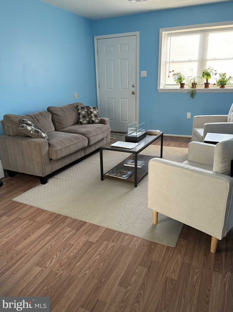 672 White Rock Rd, Bear DE  19701-1057 exterior