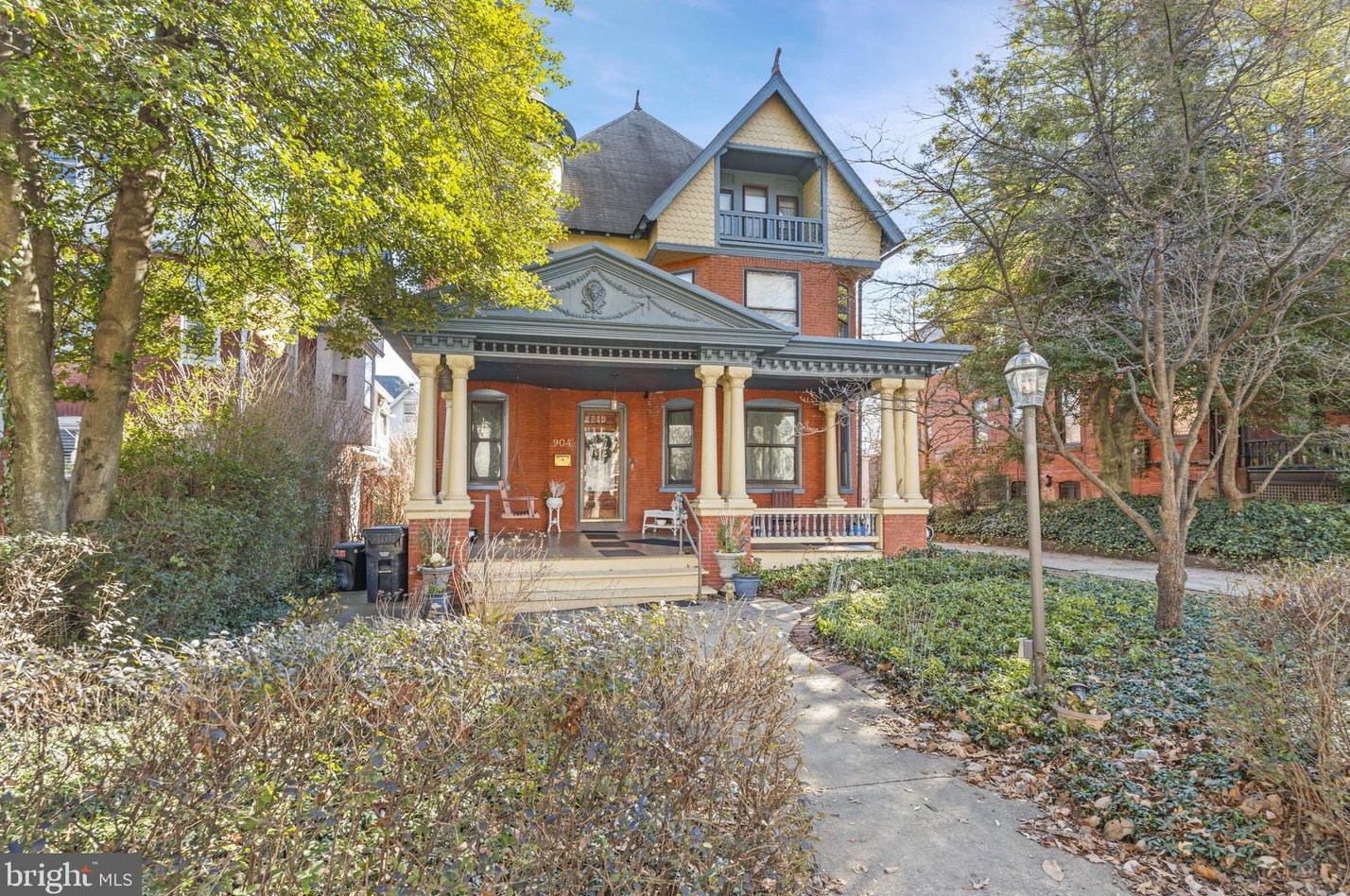 904 N Broom St, Wilmington, DE 19806