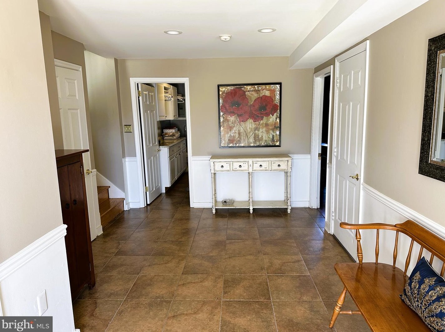 1919 Harwyn Rd, Wilmington, DE 19810-3837