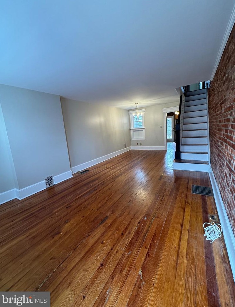 1613 Laurel St, Wilmington, DE 19806