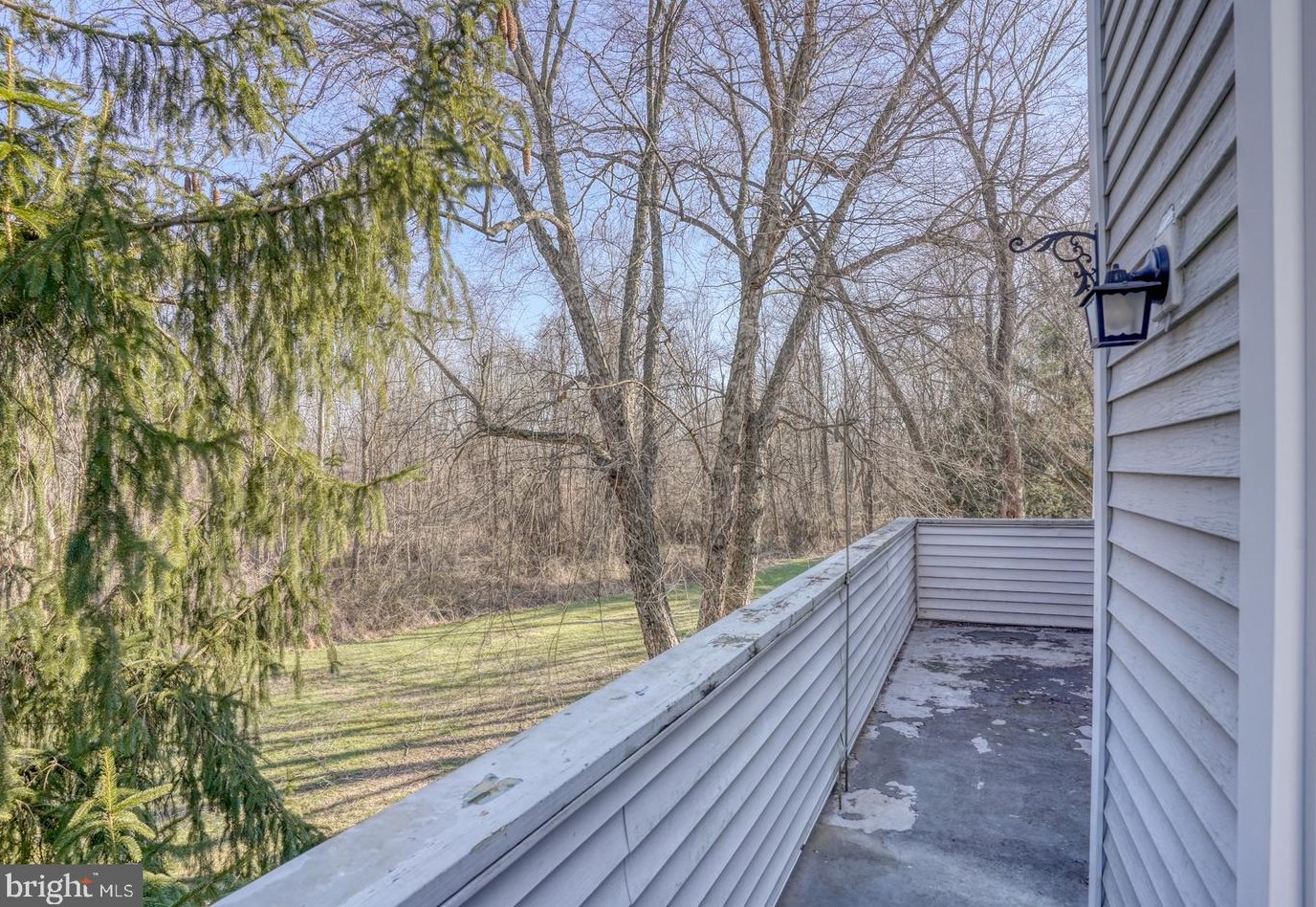 2308 Creekside Dr, Newark DE 19711-6741 exterior