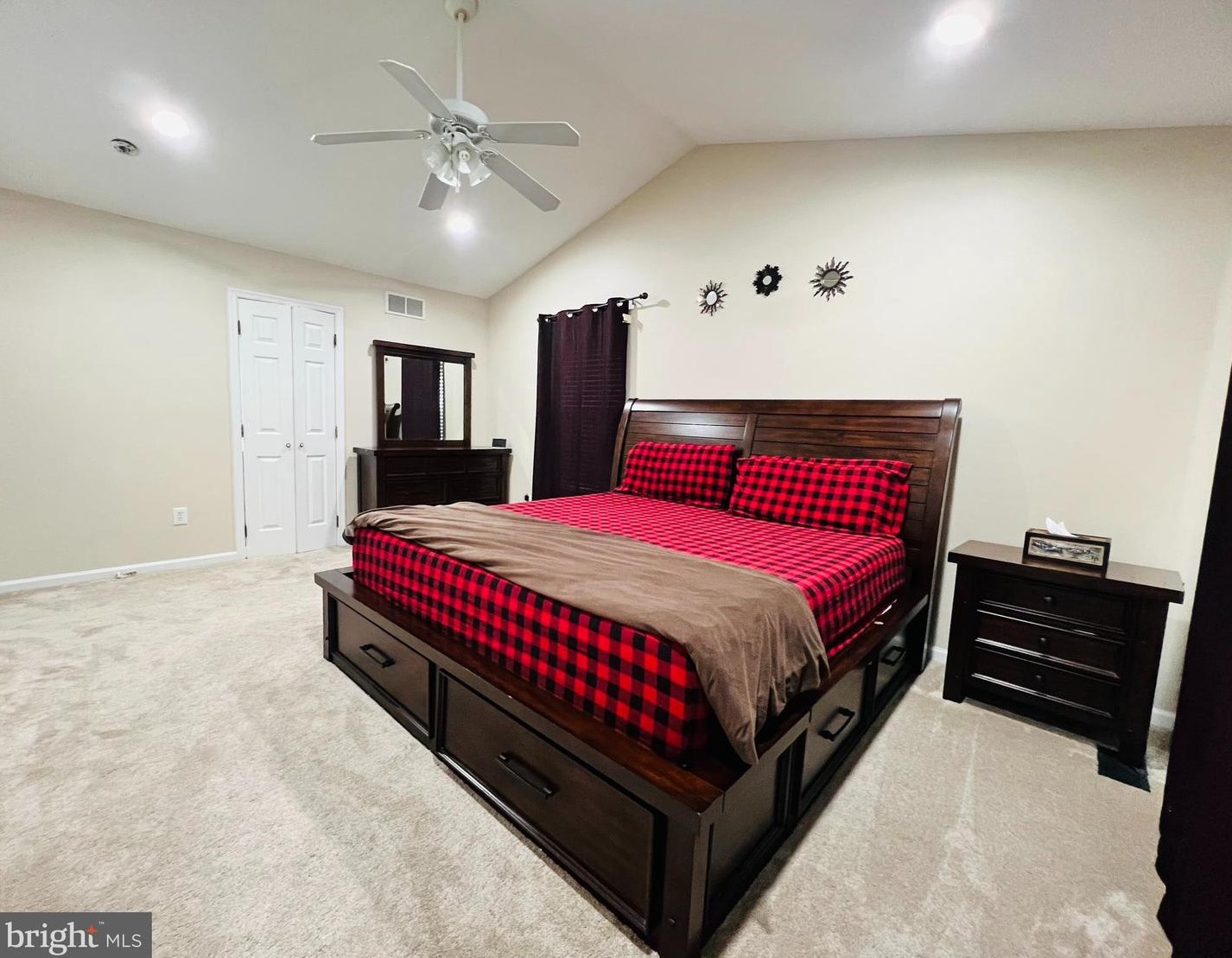 16 Chapman Ln, Bear DE  19701-6364 exterior