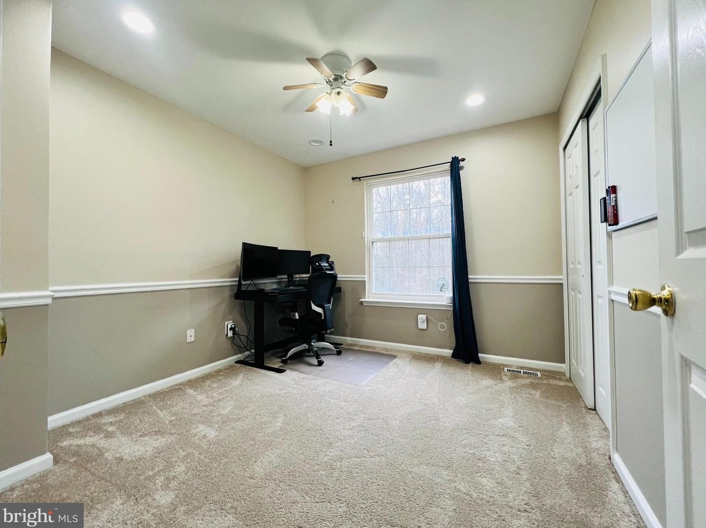 16 Chapman Ln, Bear DE  19701-6364 exterior