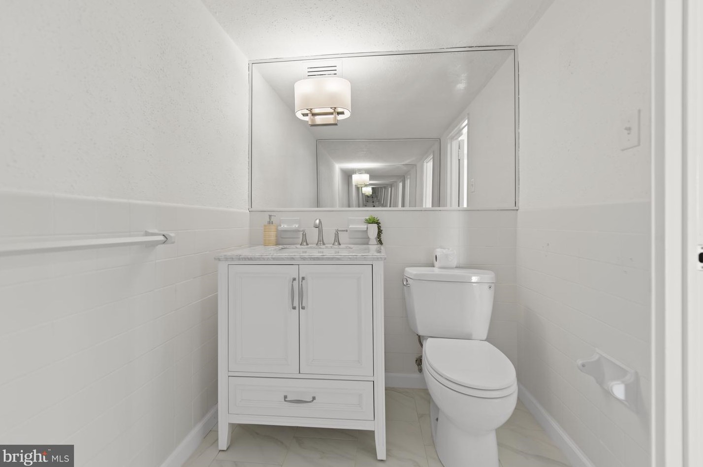 1301 Harrison St, Wilmington DE  19806-3128 exterior