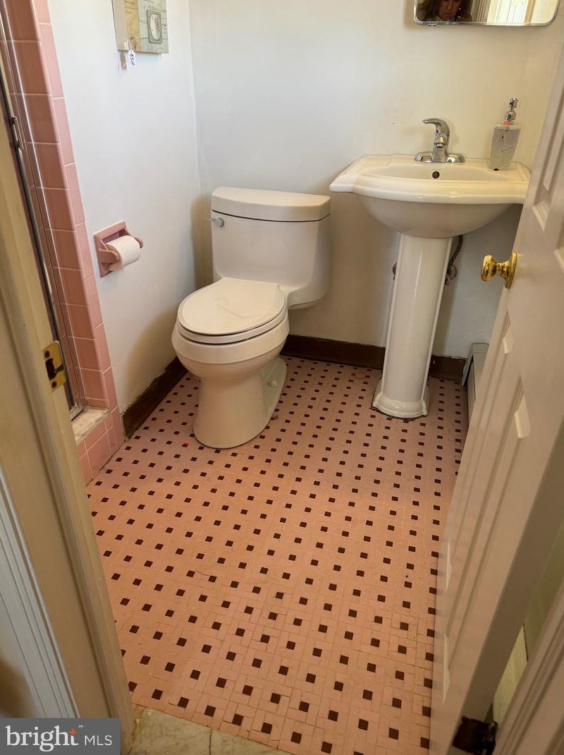 1200 Milltown Rd, Wilmington DE  19808-3004 exterior