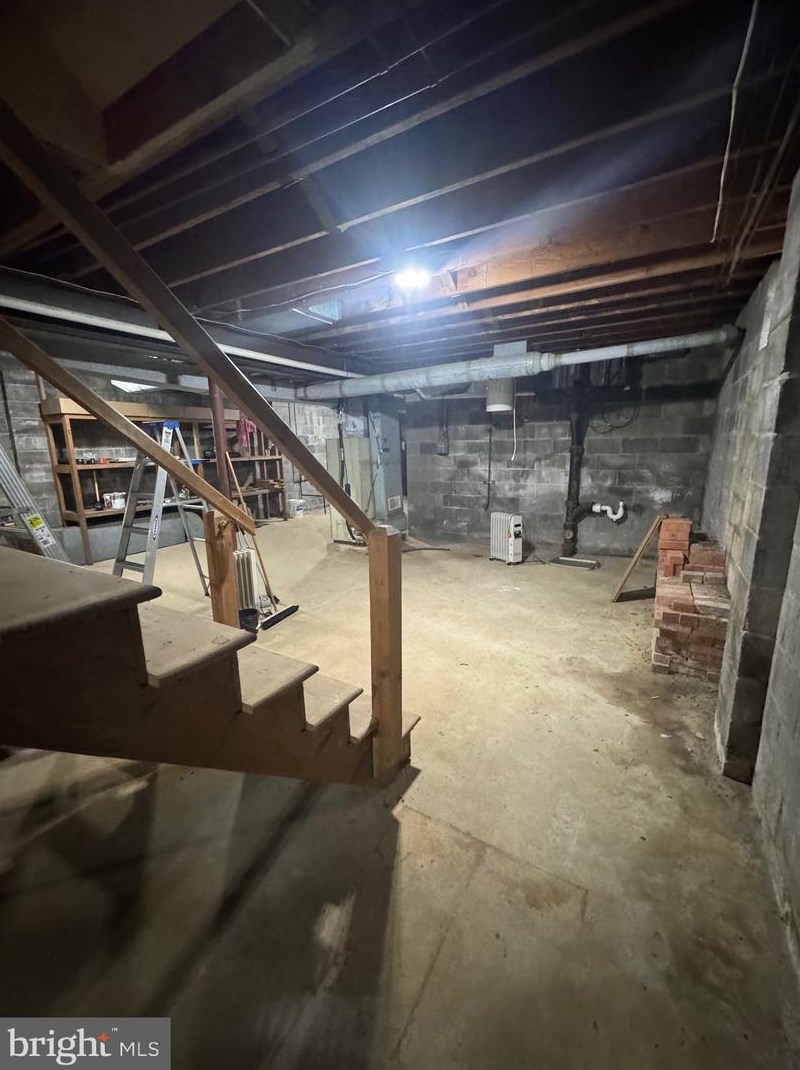 1200 Milltown Rd, Wilmington DE  19808-3004 exterior