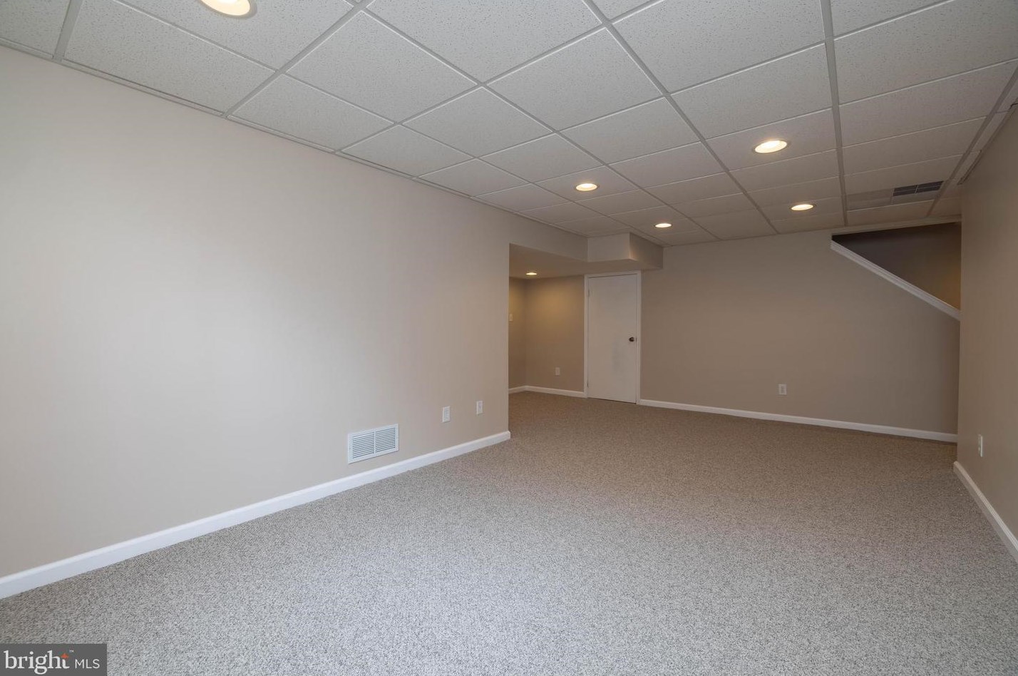 815 Gwynn Ct, Bear DE  19701-3013 exterior