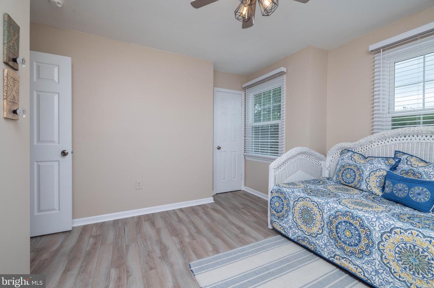 815 Gwynn Ct, Bear DE  19701-3013 exterior