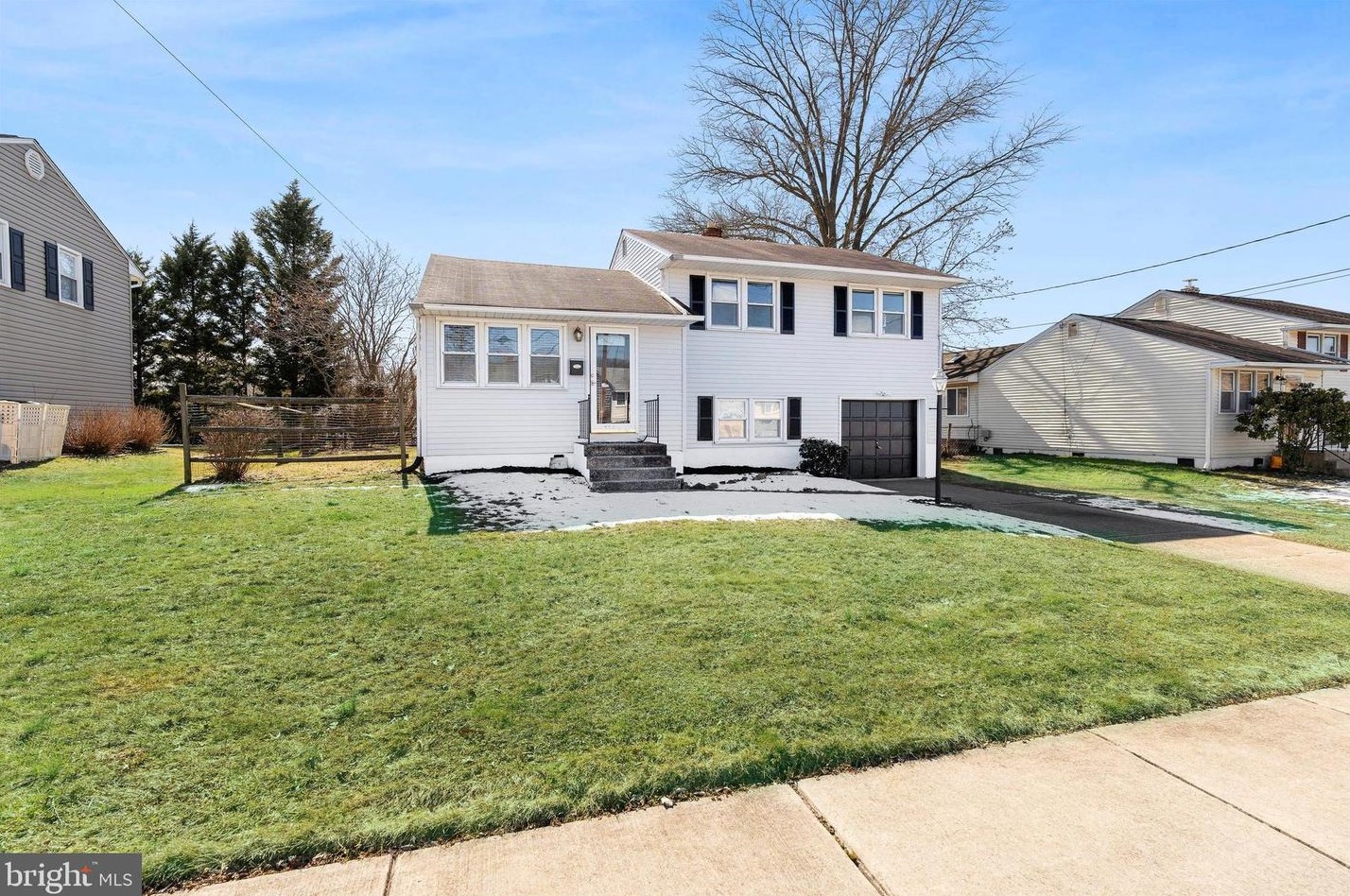1318 Kenwood Rd, Wilmington, DE 19805-1327