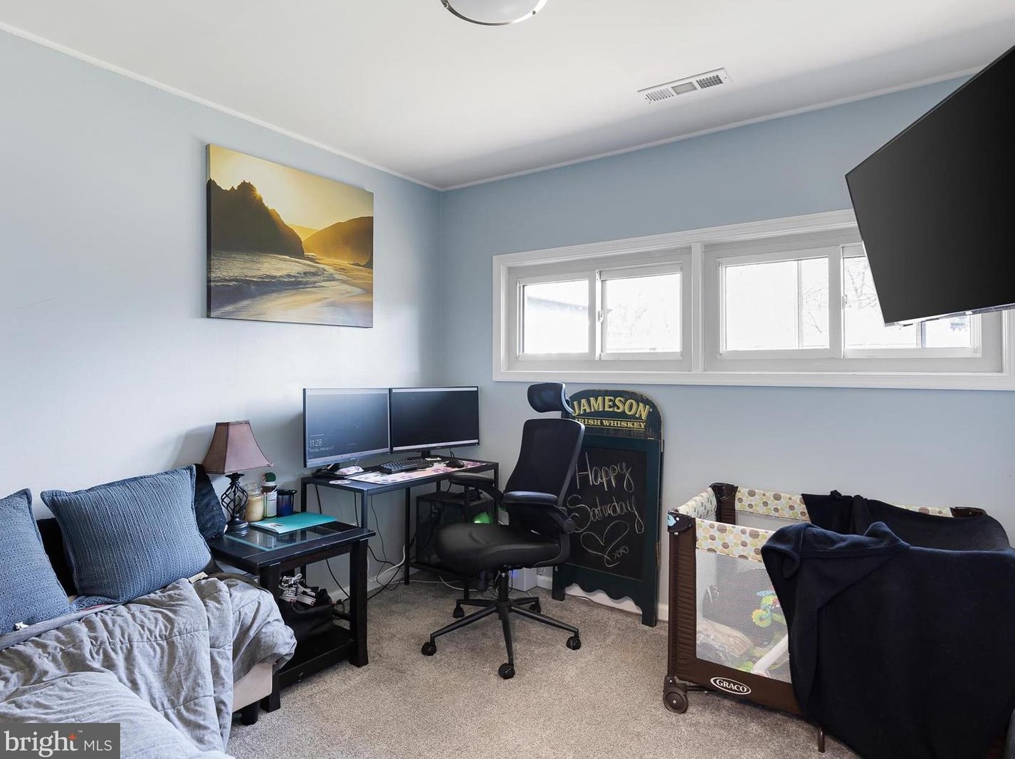 13 Kullen Dr, Newark DE  19713-2406 exterior