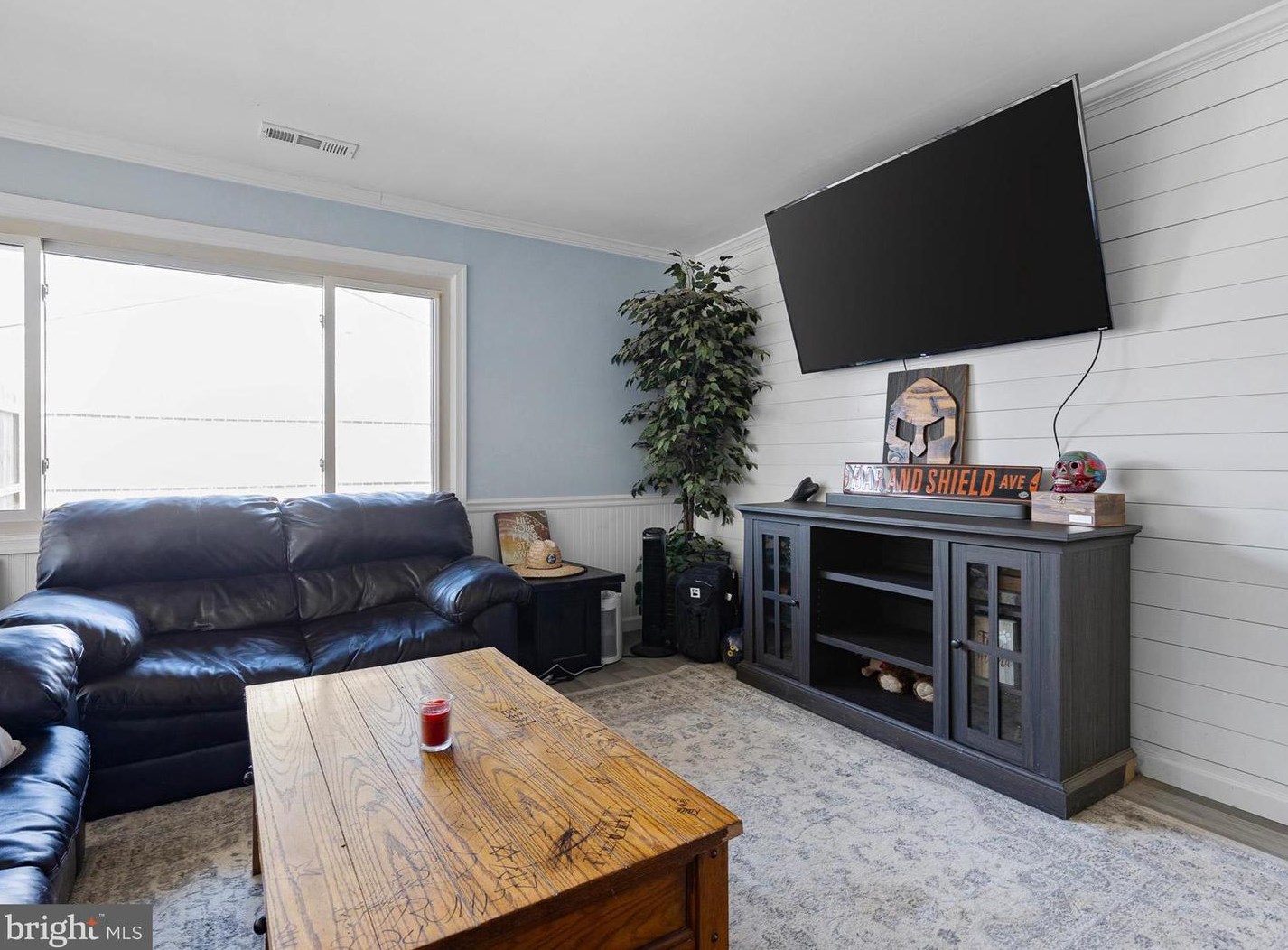 13 Kullen Dr, Newark DE  19713-2406 exterior