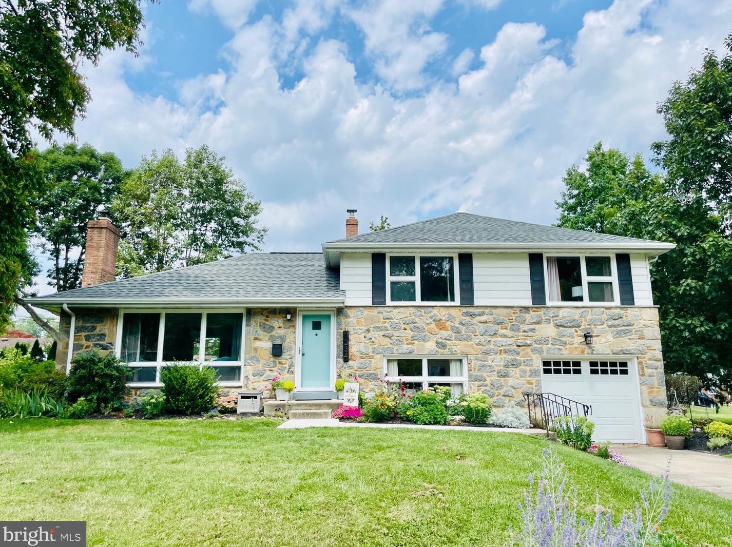 1234 Evergreen Rd, Wilmington, DE 19803-3514