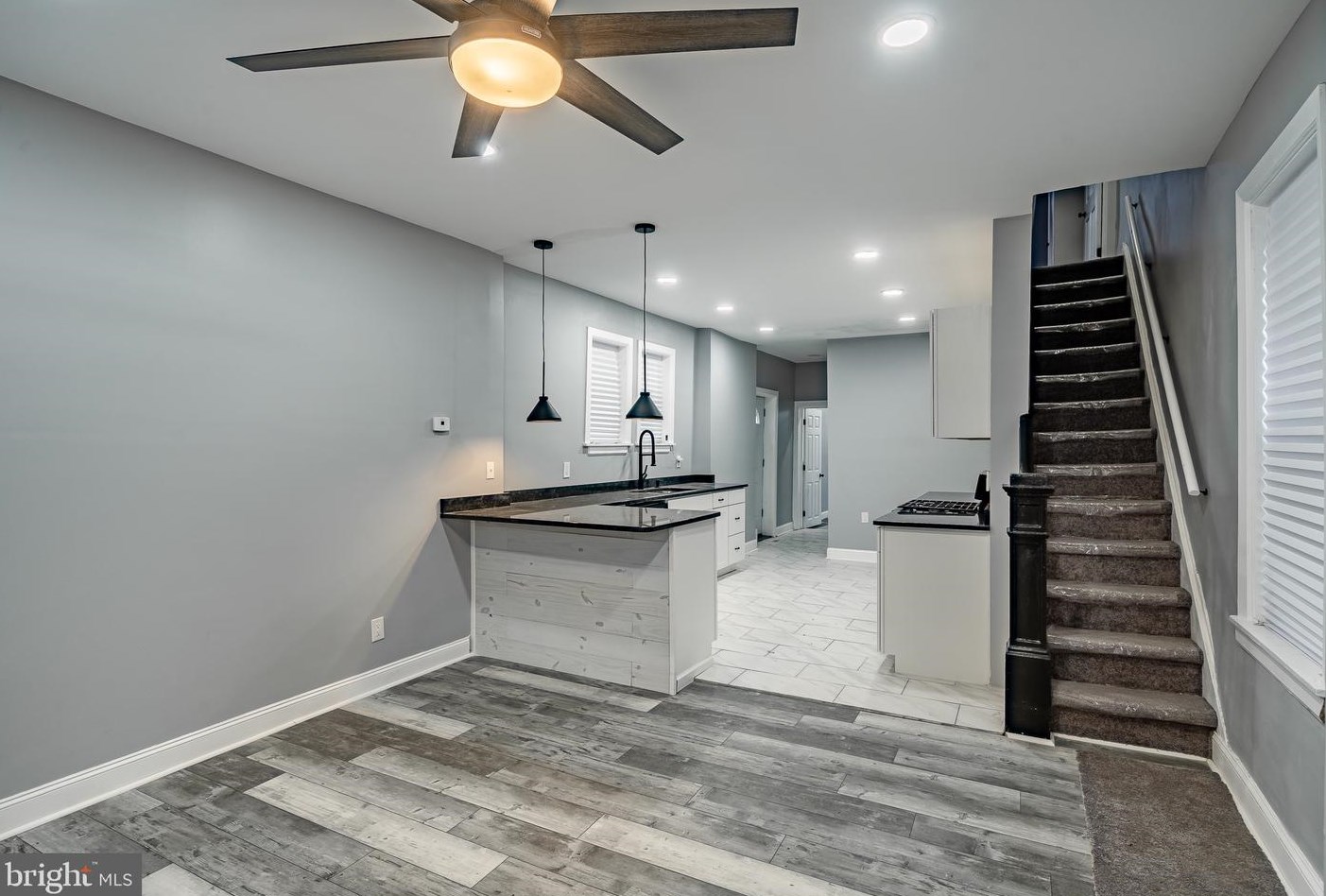 409 24th St, Wilmington DE  19802-3402 exterior