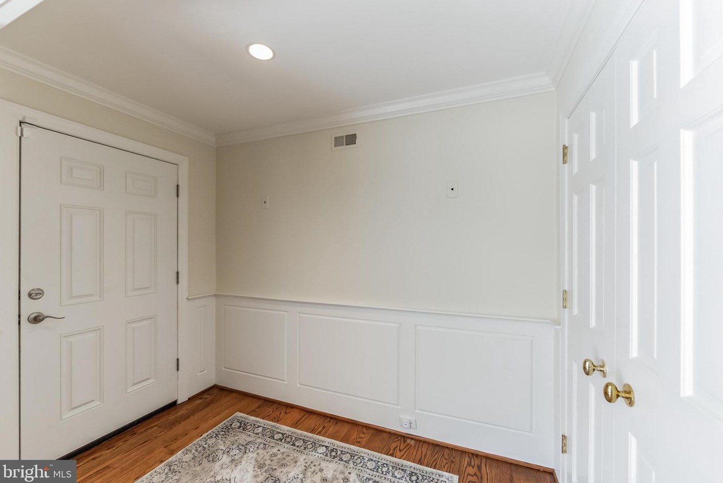 17 Rockland Falls Rd, Rockland, DE 19732-2910