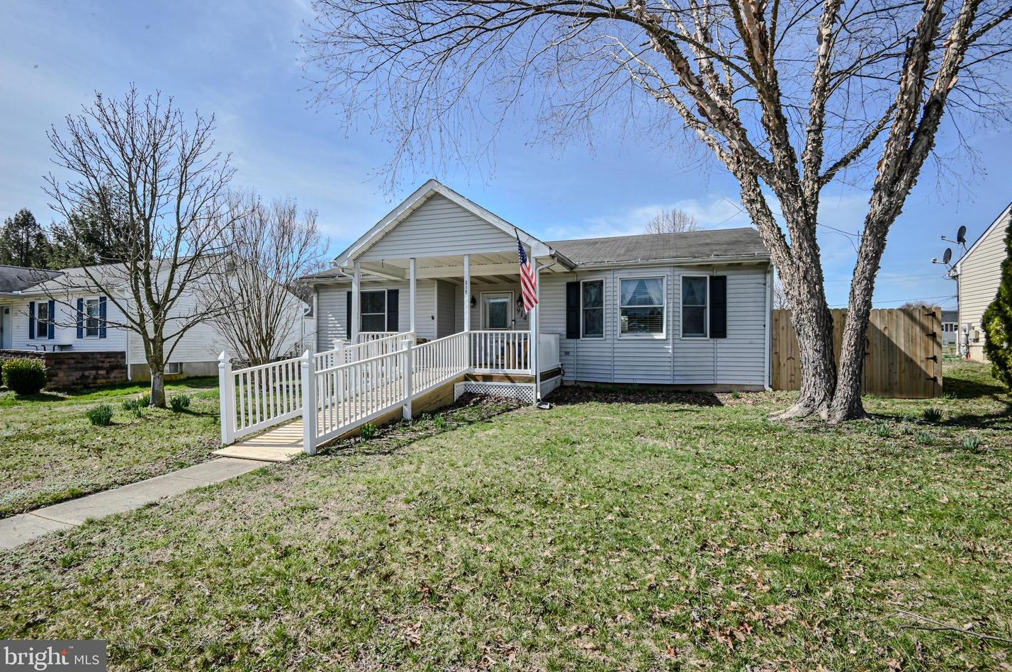 914 S Broad St, Middletown, DE 19709