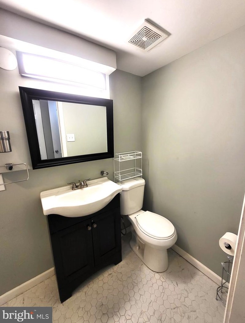 48 Chelwynne Rd, New Castle DE exterior