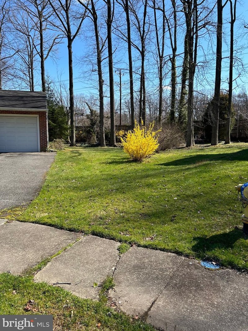 7 Magnolia Ct, Wilmington, DE 19810-1650