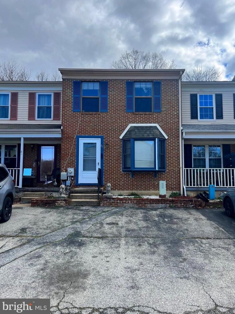 83 Mackenzie Ct, New Castle, DE 19720
