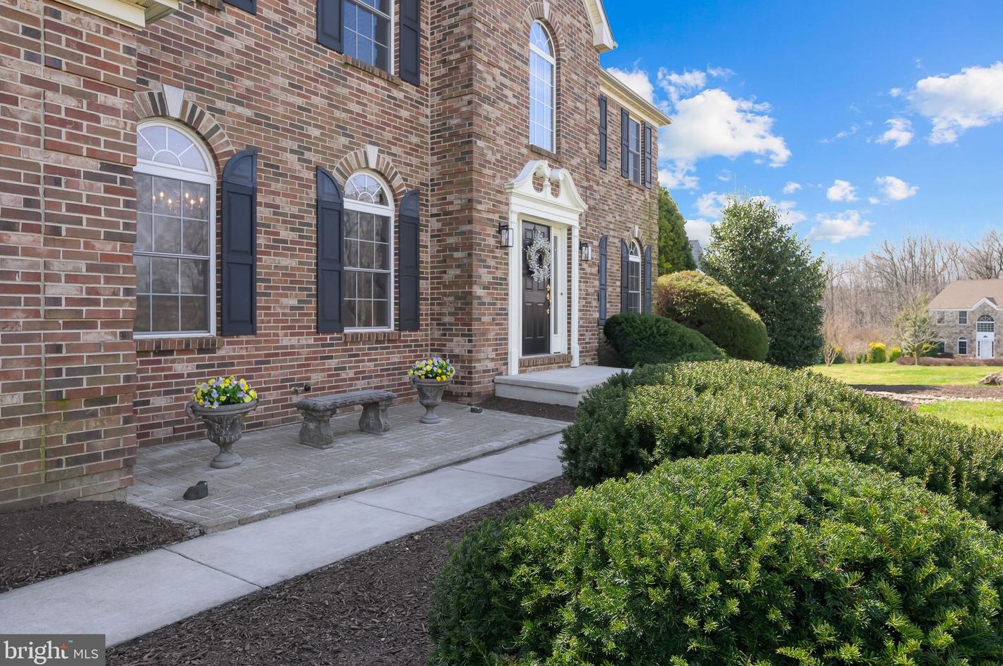 13 Bradley Dr, Wilmington, DE 19803-3146