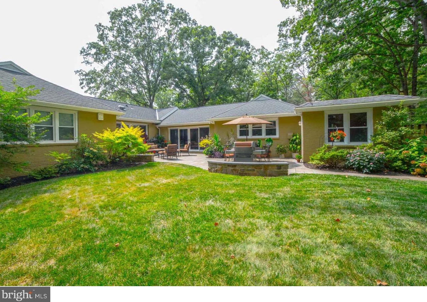 701 Matson Run Pkwy, Wilmington DE  19802-1108 exterior