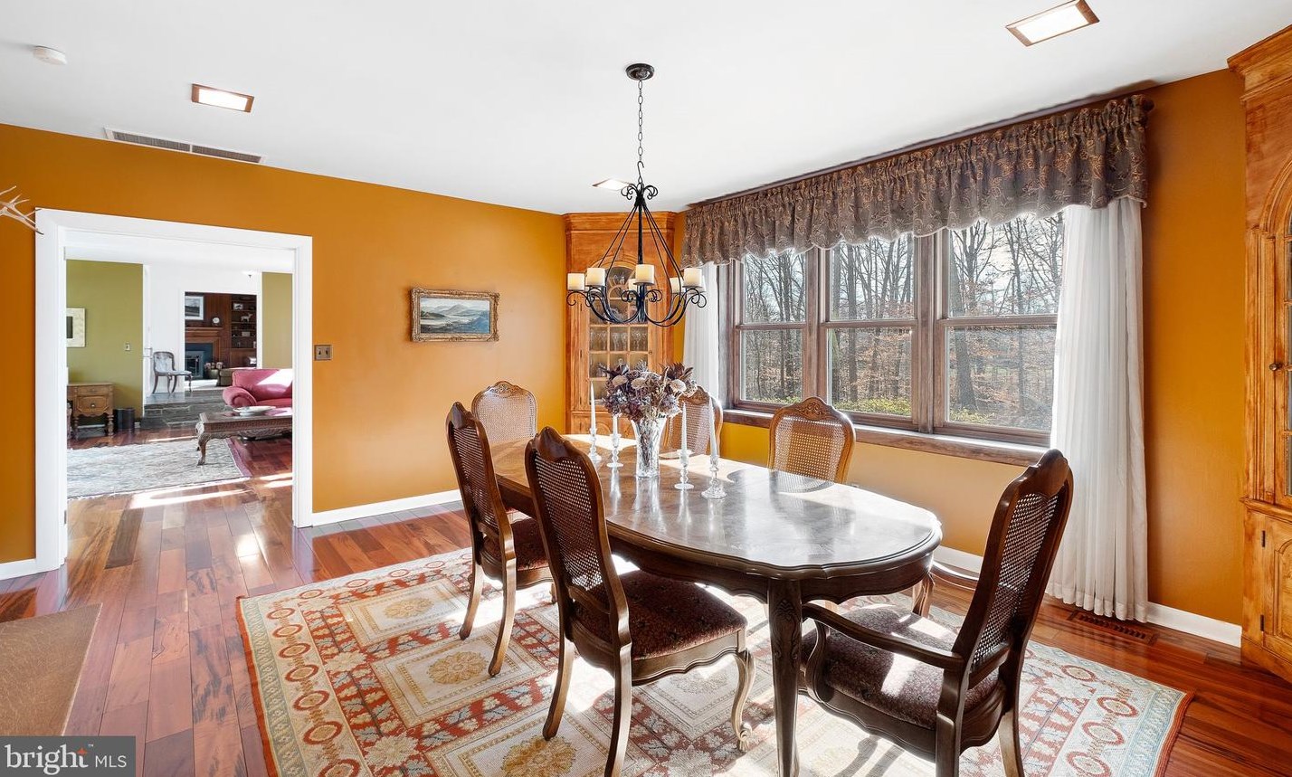 701 Matson Run Pkwy, Wilmington DE  19802-1108 exterior
