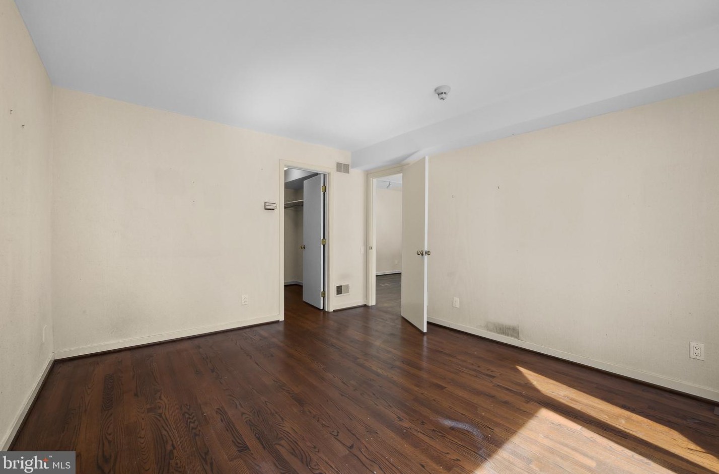 4002 Springfield Ln, Wilmington DE  19807-2251 exterior