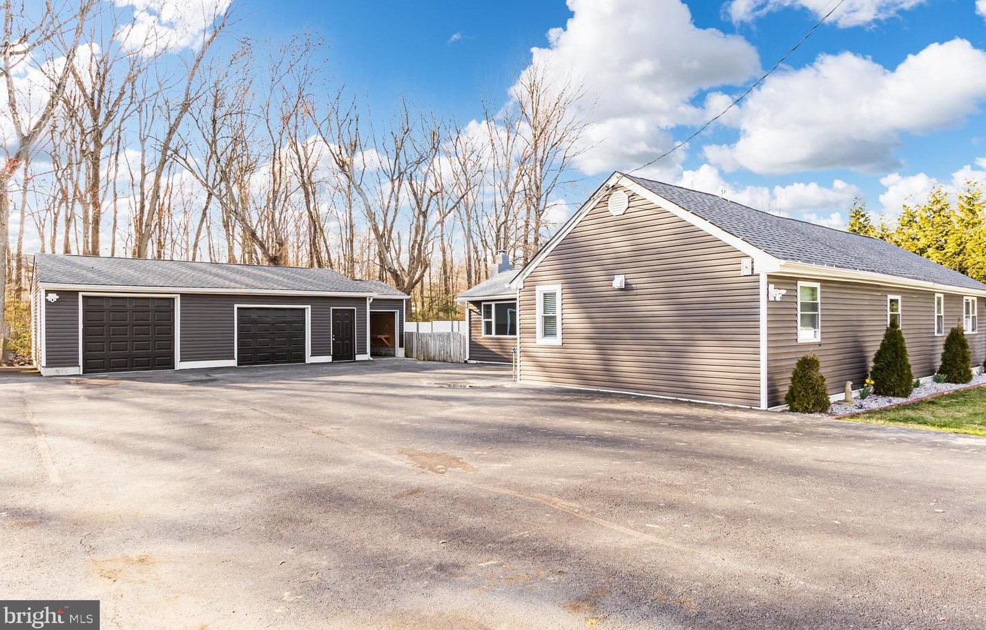 1646 Bear Corbitt Rd, Bear, DE 19701