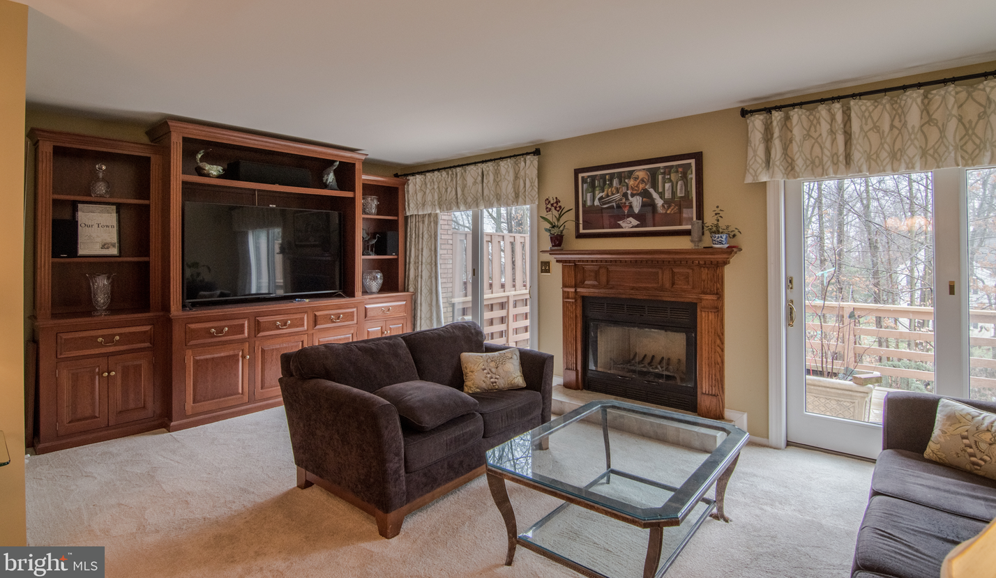 1503 Villa Rd, Wilmington, DE 19809-2272