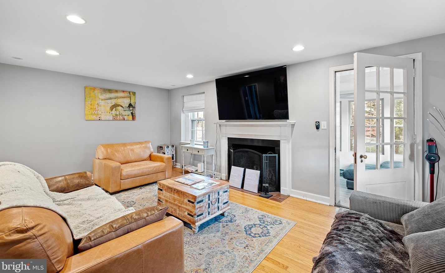 402 Irving Dr, Wilmington DE  19802-1218 exterior