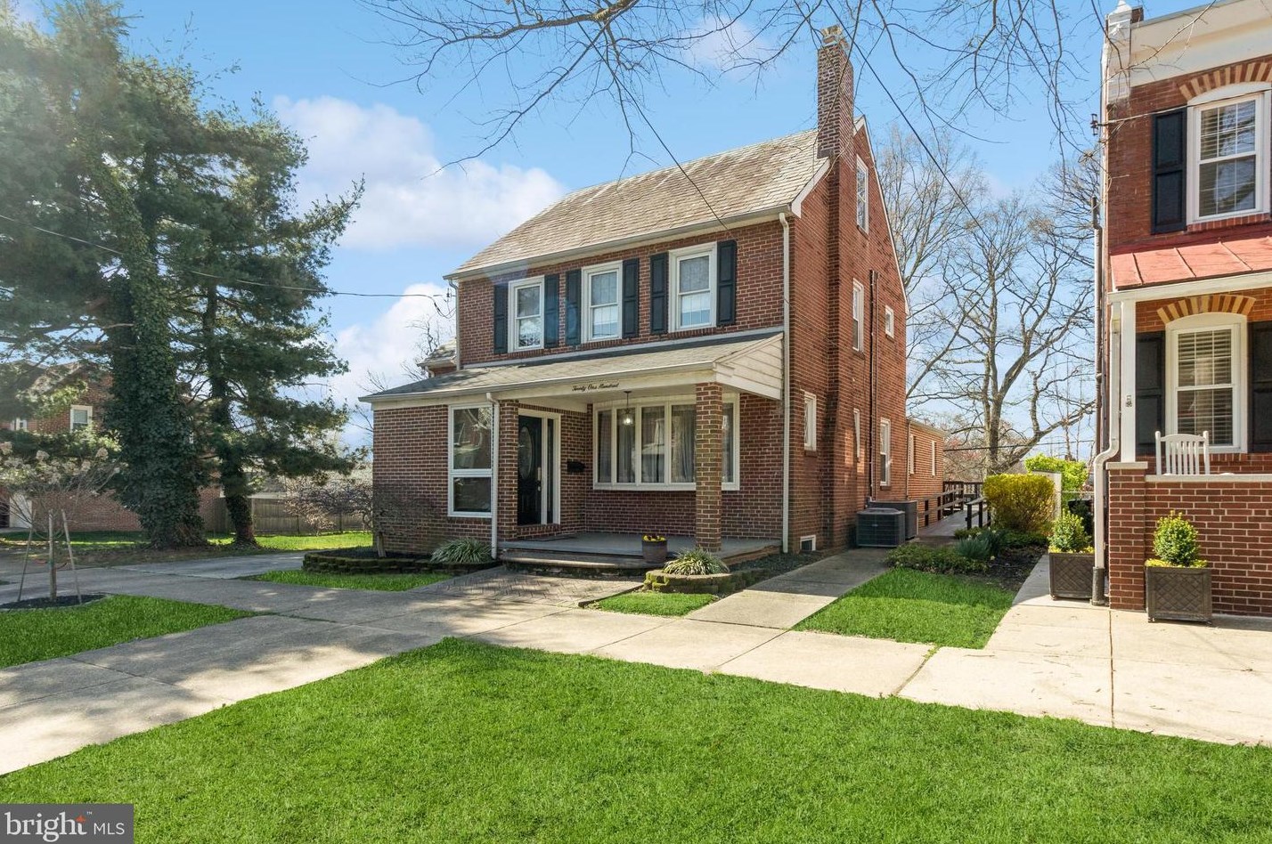 2100 17th St, Wilmington, DE 19806-2422