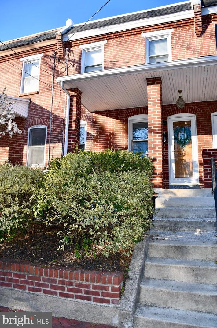 1903 16th St, Wilmington, DE 19806-2509