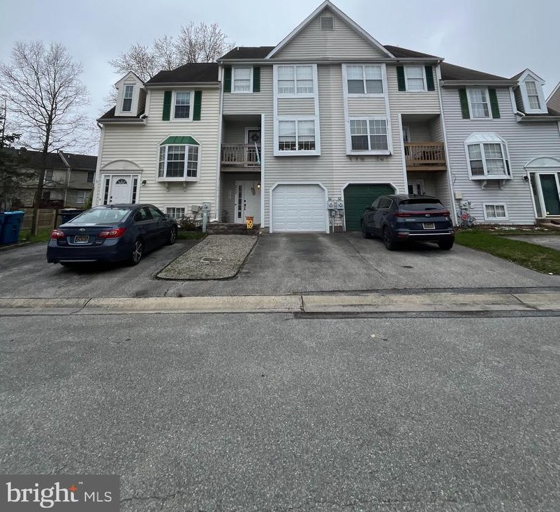 217 Vercelli Dr, Bear, DE 19701-2531