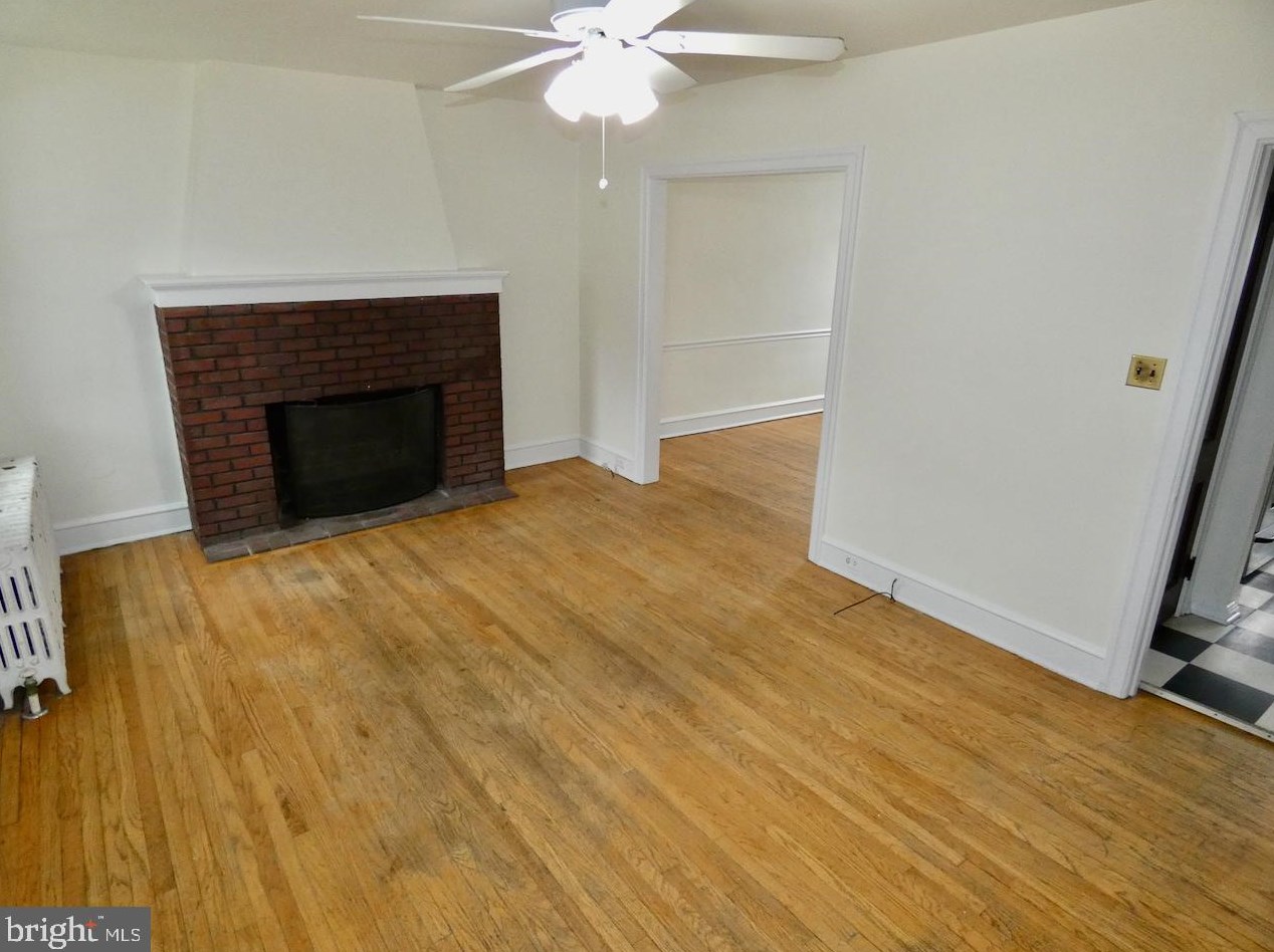 1420 Stapler Pl, Wilmington, DE 19806-2530