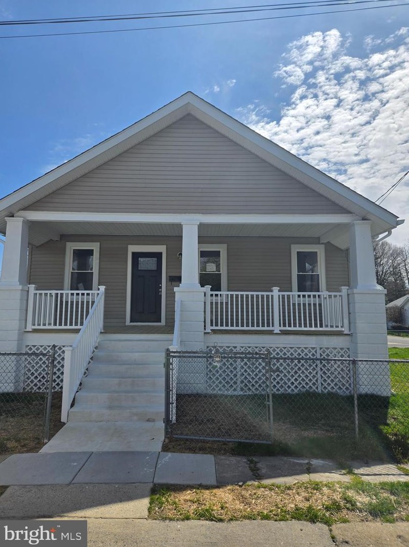 214 Mansion Rd, Wilmington, DE 19804-1706
