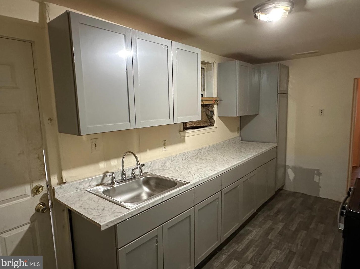 721 6th St, Wilmington, DE 19801-2030