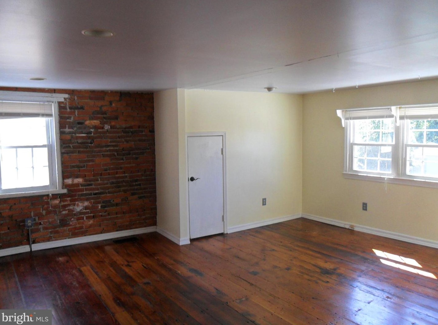 120 Delaware St, New Castle DE 19720-4814 exterior