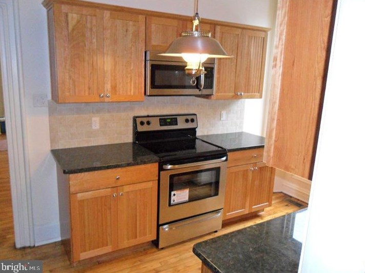 423-27 Delaware St #1, New Castle, DE 19720
