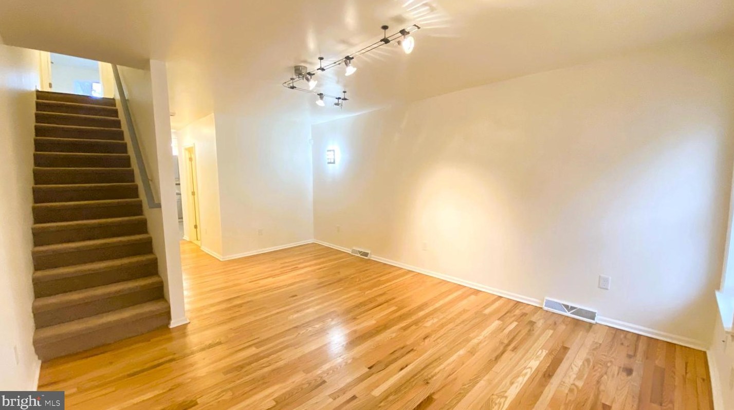 814 Kirkwood St, Wilmington, DE 19801