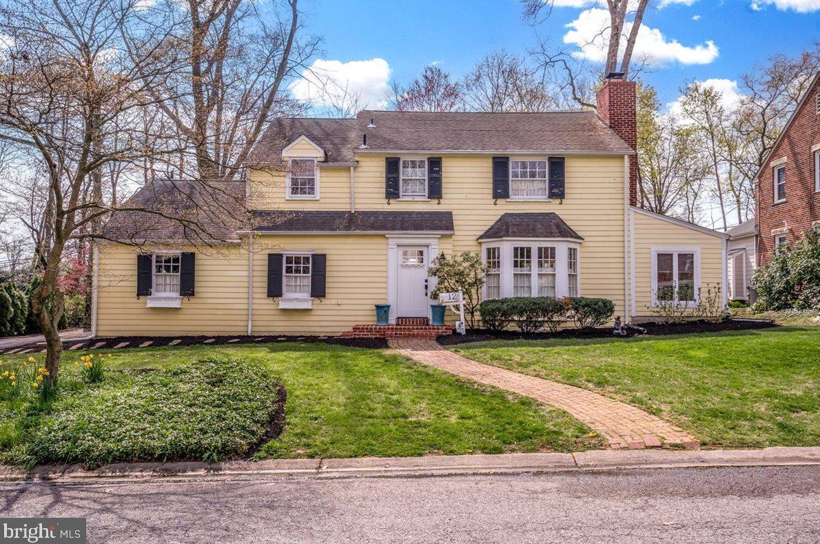 12 Peirce Rd, Wilmington, DE 19803