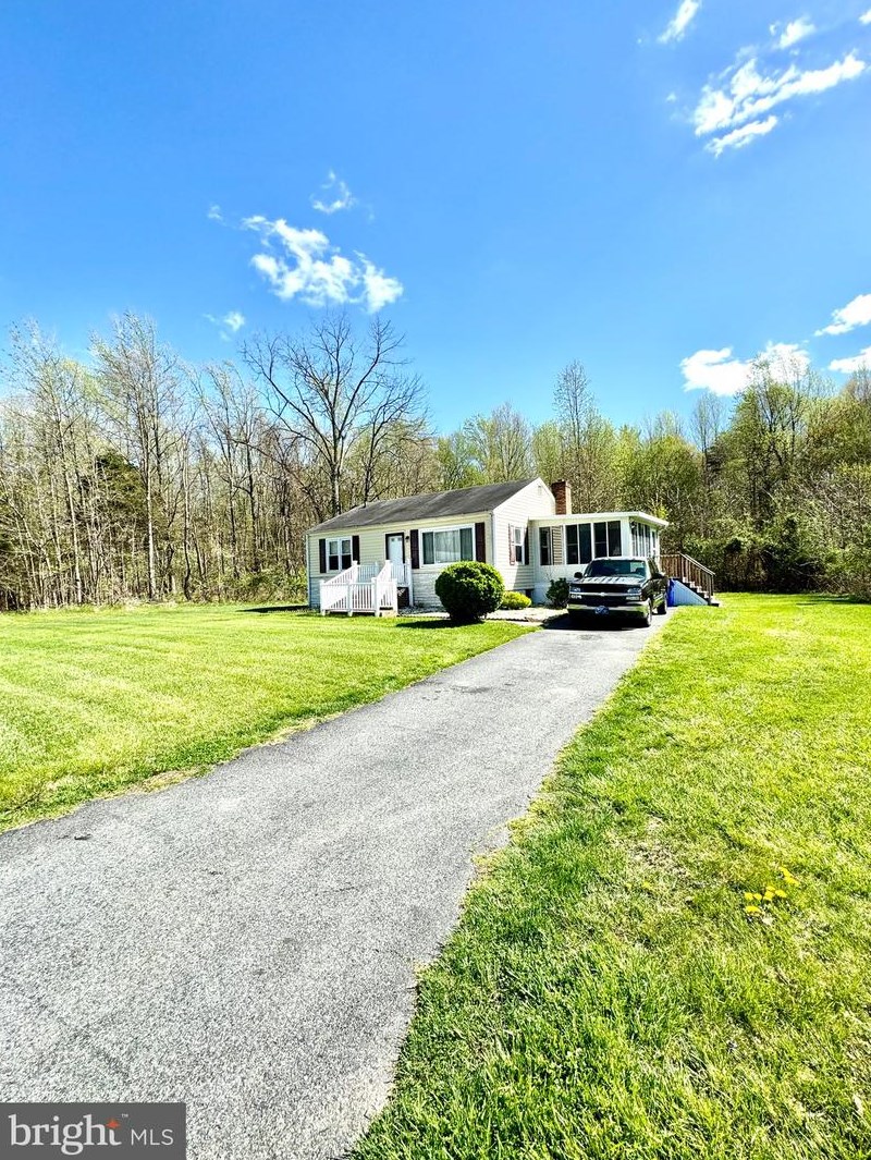 142 New Discovery Rd, Blackbird, DE 19734