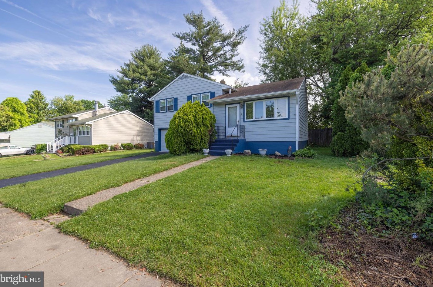 103 Chesterfield Dr, New Castle, DE 19720