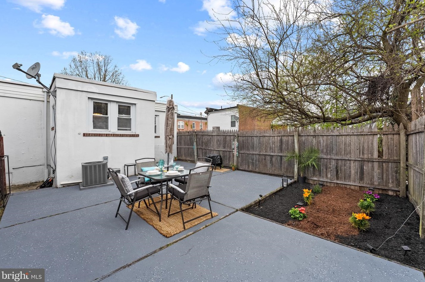 902 Anchorage St, Wilmington DE  19805-4804 exterior