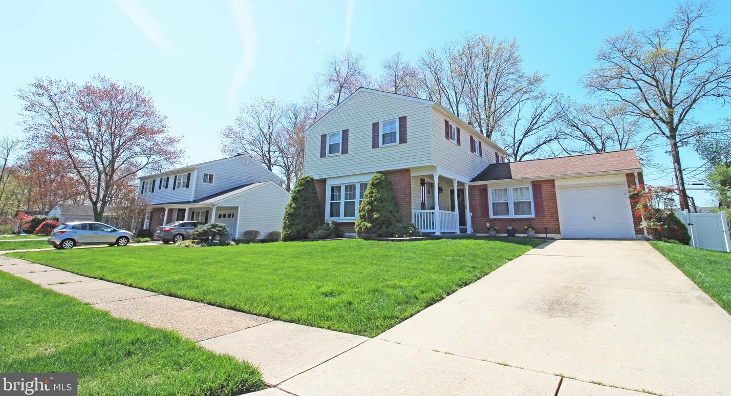 3419 N Rockfield Dr, Wilmington, DE 19810